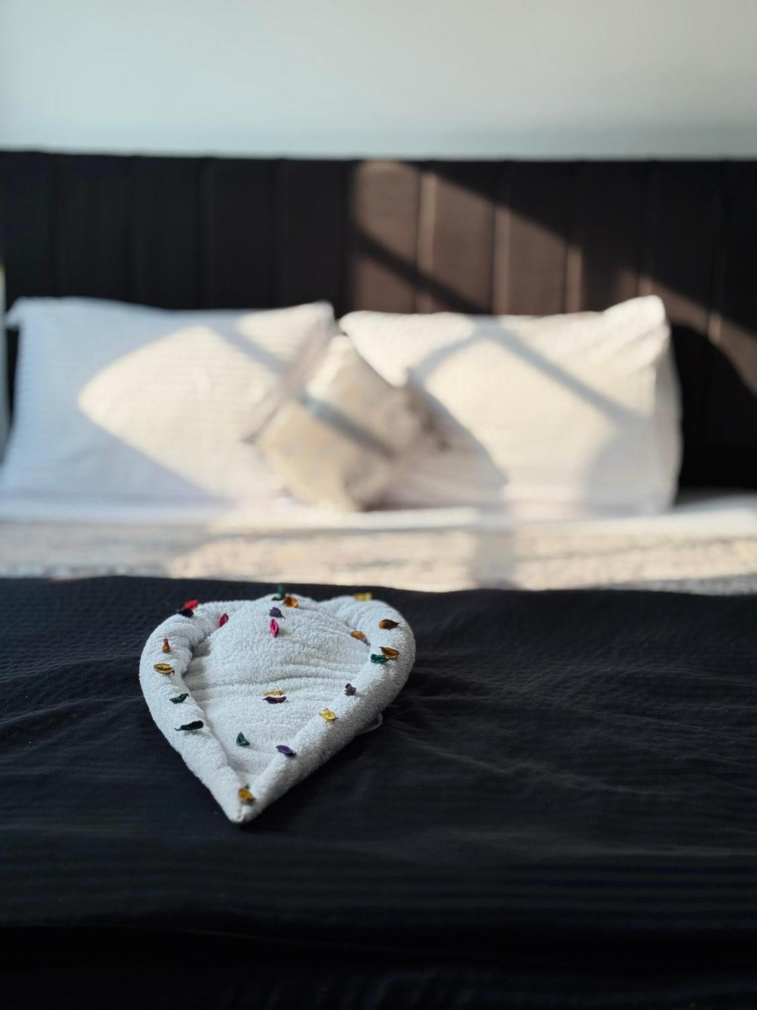 Pyramids Kingdom - Guest House Kafrat al Jabal Ngoại thất bức ảnh
